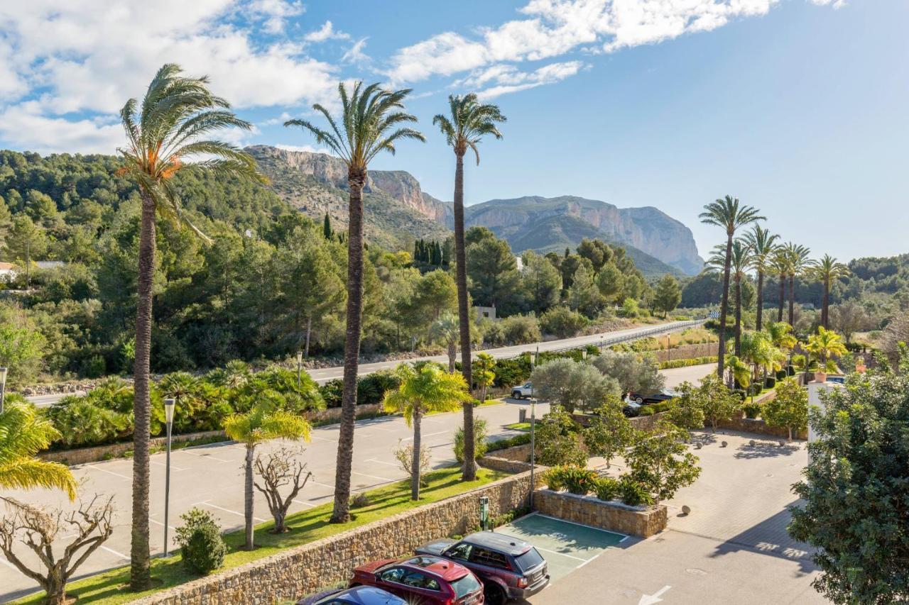 Denia Marriott La Sella Golf Resort & Spa Екстериор снимка View of the Sierra de Tramuntana