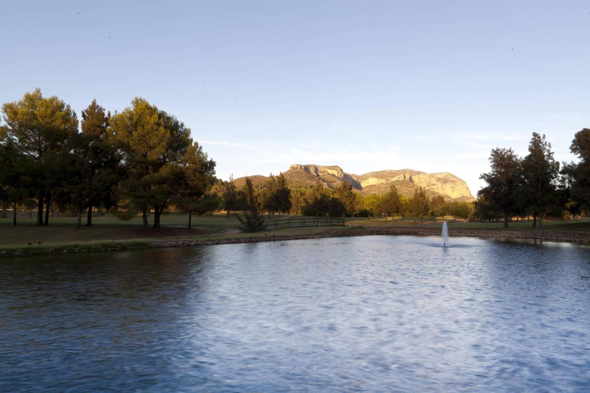 Denia Marriott La Sella Golf Resort & Spa Екстериор снимка The San Tan Mountains