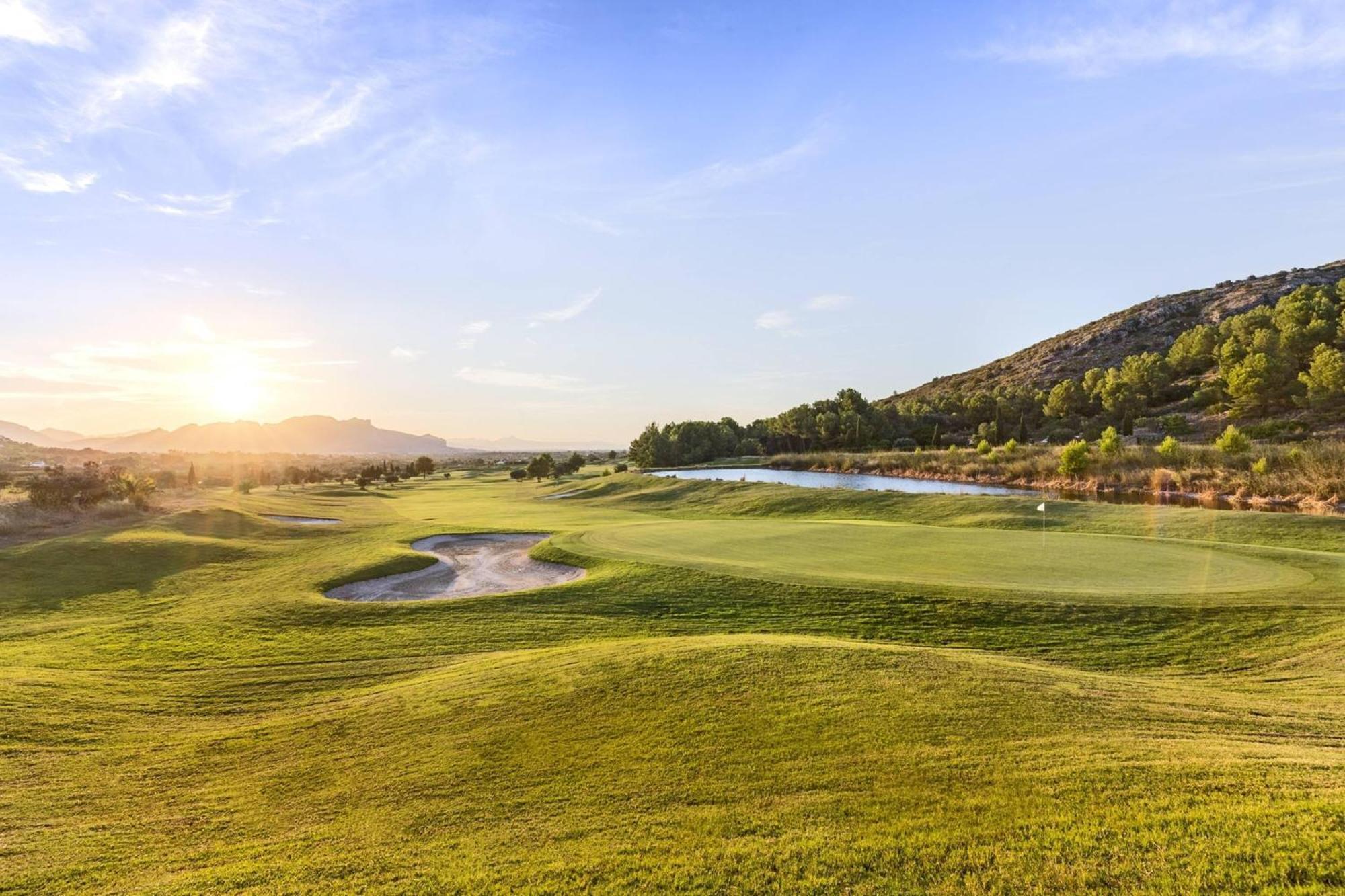 Denia Marriott La Sella Golf Resort & Spa Екстериор снимка Golf course at the resort