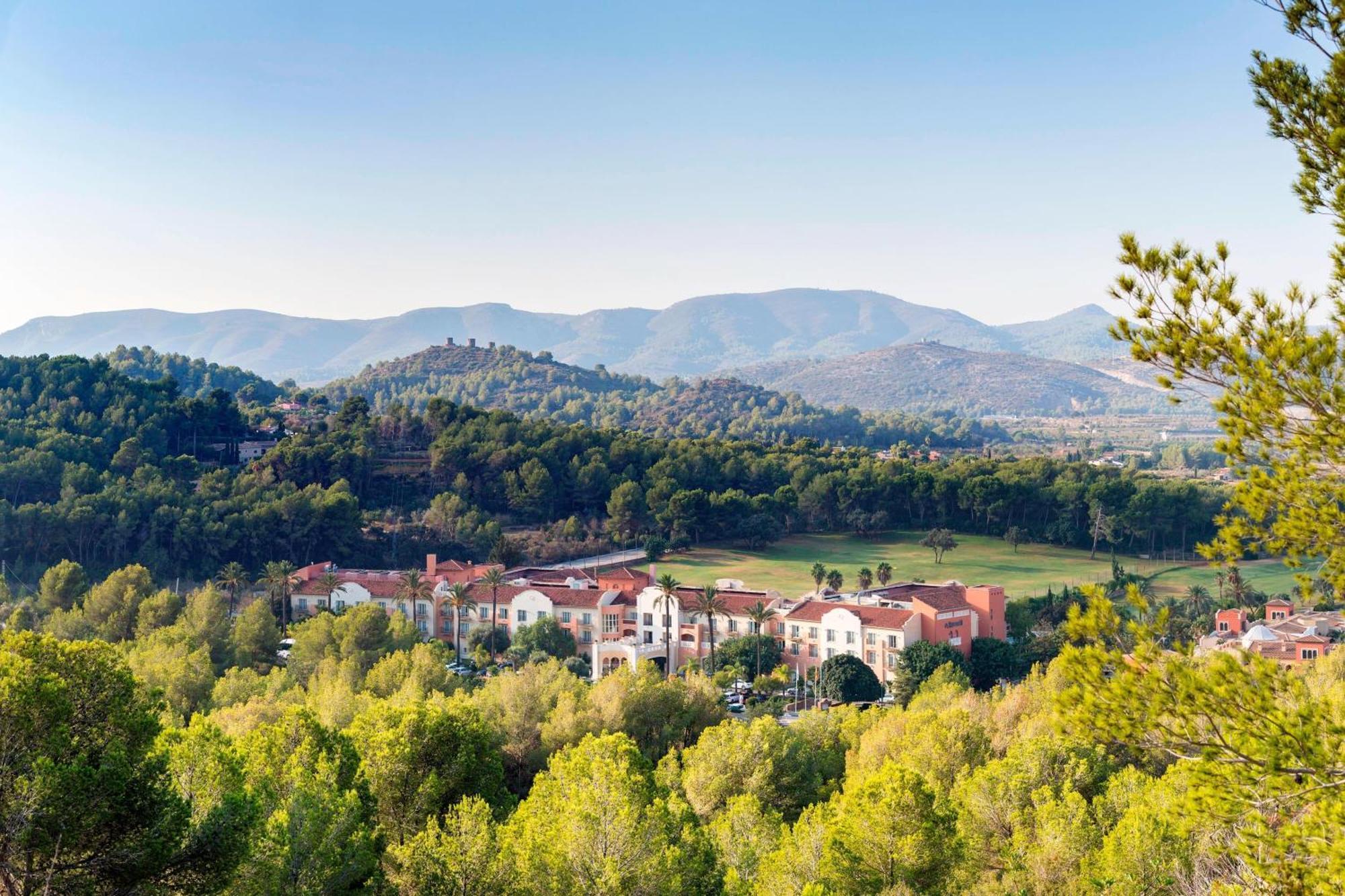 Denia Marriott La Sella Golf Resort & Spa Екстериор снимка View of the town